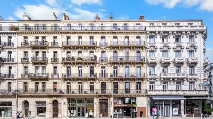 Bureaux r&eacute;nov&eacute;s &agrave; louer dans immeuble haussmannien - Centre-ville - Toulon - Offre immobilière - Arthur Loyd