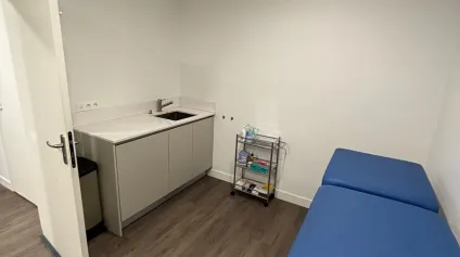 BUREAUX À VENDRE - 31M2 ENVIRON - VINEUIL SAINT FIRMIN - Offre immobilière - Arthur Loyd