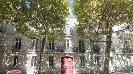 Bureaux &agrave; louer &agrave; Nantes standing r&eacute;nov&eacute; avec grande hauteur sous plafond - Offre immobilière - Arthur Loyd