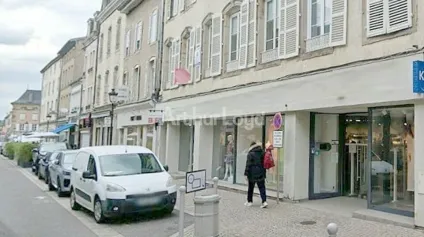 LOCAL COMMERCIAL à LOUER de 362 m² - Offre immobilière - Arthur Loyd