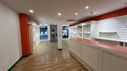 Local commercial de 115 m&sup2; &agrave; louer &agrave; Amiens - Emplacement n&deg;1 bis en centre-ville - Offre immobilière - Arthur Loyd