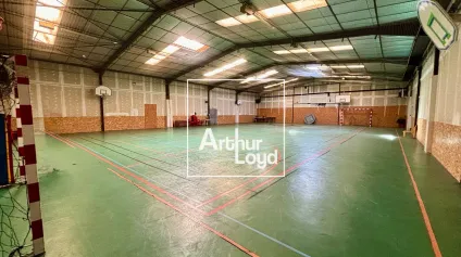 Bâtiment indépendant à vendre 1069 m2 - ZA LA LAUZE - SAINT JEAN DE VEDAS - Offre immobilière - Arthur Loyd