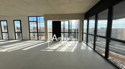 BUREAUX AMENAGES A LOUER OU A VENDRE - Offre immobilière - Arthur Loyd