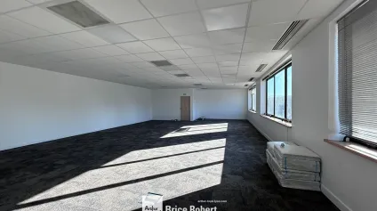 Bureaux &agrave; louer Lyon Part Dieu emplacement central et parkings inclus - Offre immobilière - Arthur Loyd