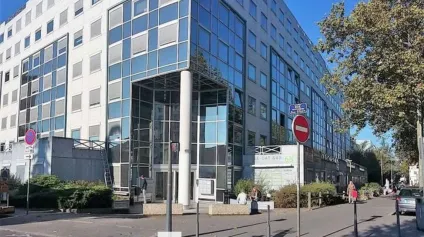 Location bureaux lumineux surfaces modulables à Lyon 3 avec parking - Offre immobilière - Arthur Loyd