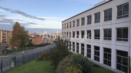 Immeuble de bureaux à louer à Ronchin centre avec parkings et sécurité - Offre immobilière - Arthur Loyd