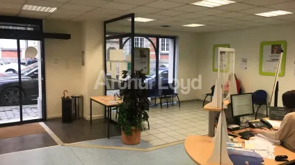 Bureaux à vendre ou à louer à CAMBRAI - Offre immobilière - Arthur Loyd