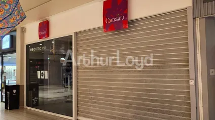Local commercial &agrave; louer &agrave; Li&eacute;vin dans galerie marchande avec grande visibilit&eacute; - Offre immobilière - Arthur Loyd