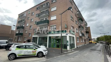 Local commercial à vendre à Maubeuge centre avec bureaux aménagés - Offre immobilière - Arthur Loyd