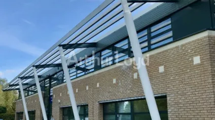 Bureaux à vendre à Loos ERP 5 proches Lille avec parkings privatifs - Offre immobilière - Arthur Loyd