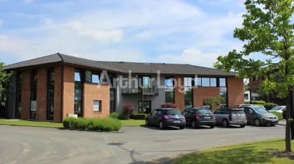 Bureaux à louer à Villeneuve d'Ascq 175 m² dans parc verdoyant - Offre immobilière - Arthur Loyd