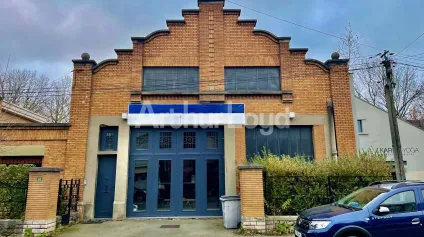 Bâtiment de bureaux indépendant, Avenue de l'Hippodrome à Lambersart - Offre immobilière - Arthur Loyd