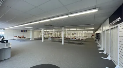 Emplacement à louer de 774 m2 env à Bois Grenier - Offre immobilière - Arthur Loyd