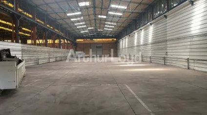 Entrepôt à louer avec ponts-roulants - Douai - Offre immobilière - Arthur Loyd