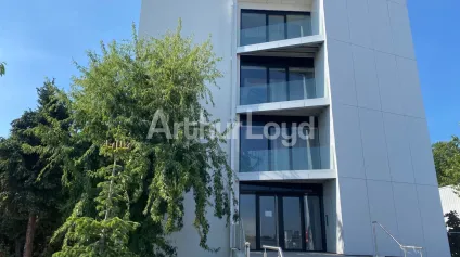 Bureaux à louer à Hellemmes-Lille avec division possible et accès axes autoroutiers - Offre immobilière - Arthur Loyd