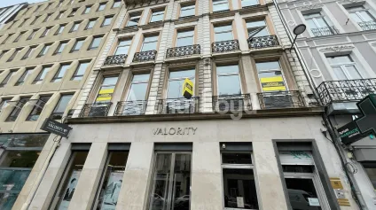 Local commercial à louer à Lille emplacement stratégique et lumineux - Offre immobilière - Arthur Loyd