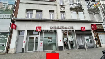 A louer local commercial 280 m2 Armentières hyper centre environnement dynamique - Offre immobilière - Arthur Loyd