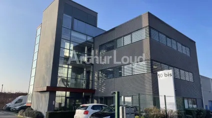 Bureaux à louer à Vendeville accès A1 parking privatif environnement dynamique - Offre immobilière - Arthur Loyd