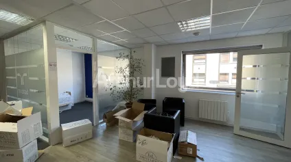 Bureaux à louer centre de Béthune 200 m2 emplacement stratégique - Offre immobilière - Arthur Loyd