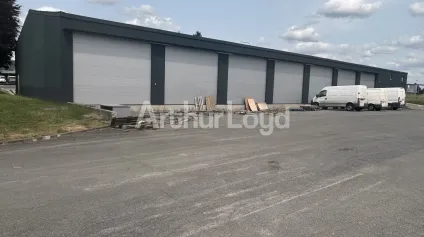 Entrepôt à louer à Fretin accès autoroutes facilité exceptionnel CRT Lesquin - Offre immobilière - Arthur Loyd