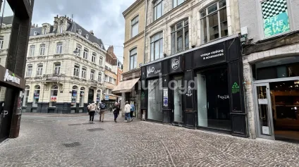 Local commercial à louer à Lille centre emplacement premium 550 m² lumineux - Offre immobilière - Arthur Loyd