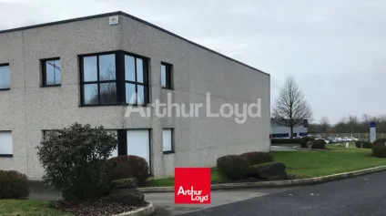Entrepôt - showroom en location secteur Arras Sainte Catherine - Offre immobilière - Arthur Loyd