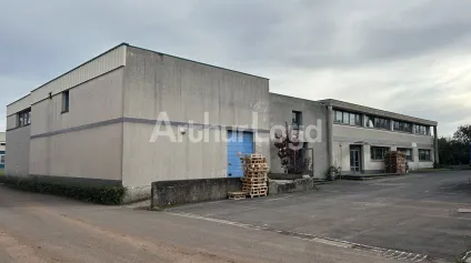 Locaux d activité à vendre à Tourcoing avec vaste parking et stockage extérieur - Offre immobilière - Arthur Loyd