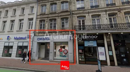 Local commercial à vendre ou à louer de 170m2 en emplacement numéro 1 proche place d'Armes à DOUAI-extraction possible - Offre immobilière - Arthur Loyd