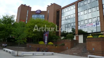 Bureaux à louer à Villeneuve d Ascq surface modulable emplacement stratégique - Offre immobilière - Arthur Loyd