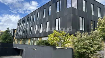 Bureaux à louer à Lesquin dans immeuble moderne climatisé rénové - Offre immobilière - Arthur Loyd