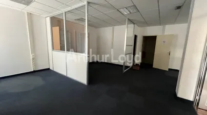BUREAUX À LA VENTE EN CENTRE-VILLE - GRAVELINES - Offre immobilière - Arthur Loyd
