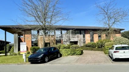 Bureaux prêts à l'emploi à louer - Synergie Park - Offre immobilière - Arthur Loyd