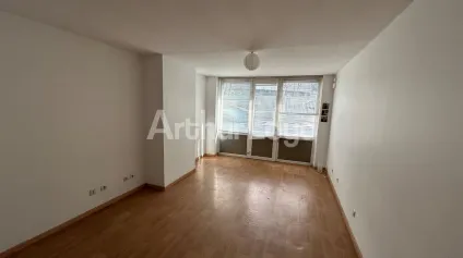 Local commercial &agrave; louer &agrave; Lille hyper-centre avec grande visibilit&eacute; et lumi&egrave;re - Offre immobilière - Arthur Loyd