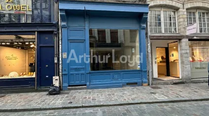 Local commercial &agrave; louer &agrave; Lille avec vitrine et cave vo&ucirc;t&eacute;e exceptionnelle - Offre immobilière - Arthur Loyd