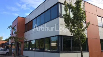 Bureaux &agrave; louer &agrave; Wasquehal avec acc&egrave;s m&eacute;tro et espaces am&eacute;nag&eacute;s - Offre immobilière - Arthur Loyd