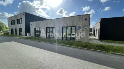 Bureaux lumineux et modulables avec parking &agrave; Villeneuve d'Ascq - Accessibilit&eacute; optimale - Offre immobilière - Arthur Loyd