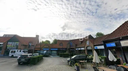 Locaux commerciaux &agrave; louer &agrave; Marcq-en-Baroeul surface modulable et visibilit&eacute; - Offre immobilière - Arthur Loyd