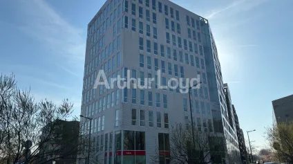 Bureaux &agrave; louer &agrave; Euralille - Plateaux lumineux avec parking et ascenseur PMR - Offre immobilière - Arthur Loyd