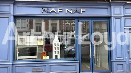 Local commercial à louer à Cambrai centre ville vitrine et visibilité - Offre immobilière - Arthur Loyd