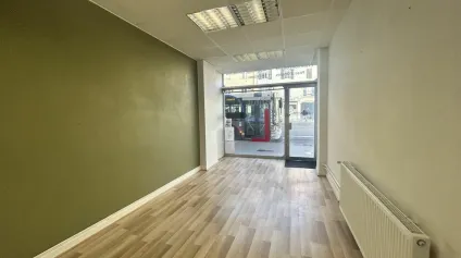 Chalon sur Sa&ocirc;ne centre-ville - Local commercial 30 m&sup2; &agrave; vendre - Offre immobilière - Arthur Loyd