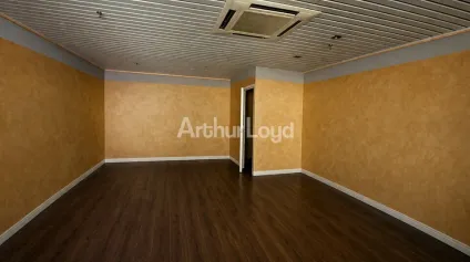 Local commercial en galerie marchande 34,69 m2<br /> - Offre immobilière - Arthur Loyd