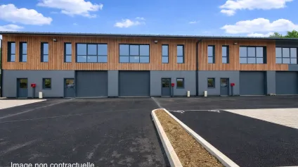 A VENDRE LOCAUX D'ACTIVIT&Eacute; LABOISSIERE EN THELLE - M&Eacute;RU - Offre immobilière - Arthur Loyd