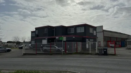 LOCATION-LOCAL ACTIVITE DE 900M2-TRIGNAC - Offre immobilière - Arthur Loyd