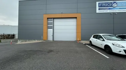 LOCAL D'ACTIVITE - ENTREPOT à LOUER de 560 m² - Offre immobilière - Arthur Loyd