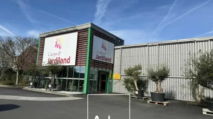 Local commercial très grande surface 3 500m2 - Terrasson - Offre immobilière - Arthur Loyd