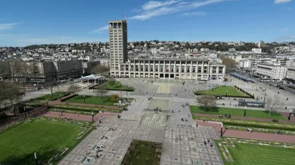 LOCAL COMMERCIAL 115M2 - HÔTEL DE VILLE - N°1 - Offre immobilière - Arthur Loyd