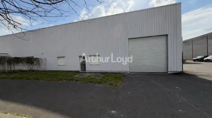 A Louer - Local d'activité de 523,62m2 dont 88,75m2 de bureaux secteur ZI La Pompelle à Reims - Offre immobilière - Arthur Loyd