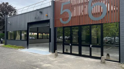 Locaux d activité à louer à Villebon-sur-Yvette dans parc sécurisé rénové - Offre immobilière - Arthur Loyd