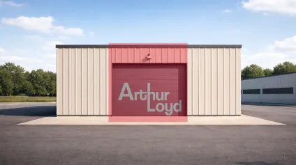 <br />Local d'activité à vendre avec rendement immédiat et potentiel d'exploitation<br /> - Offre immobilière - Arthur Loyd