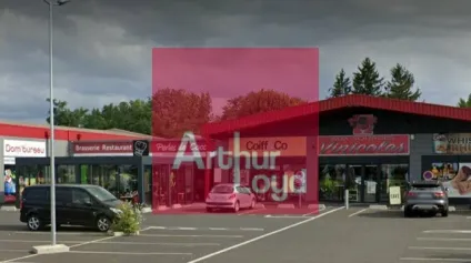 Zone commerciale LEMPDES LOCAL COMMERCIAL 230 M² + 51 M² A LOUER - Offre immobilière - Arthur Loyd